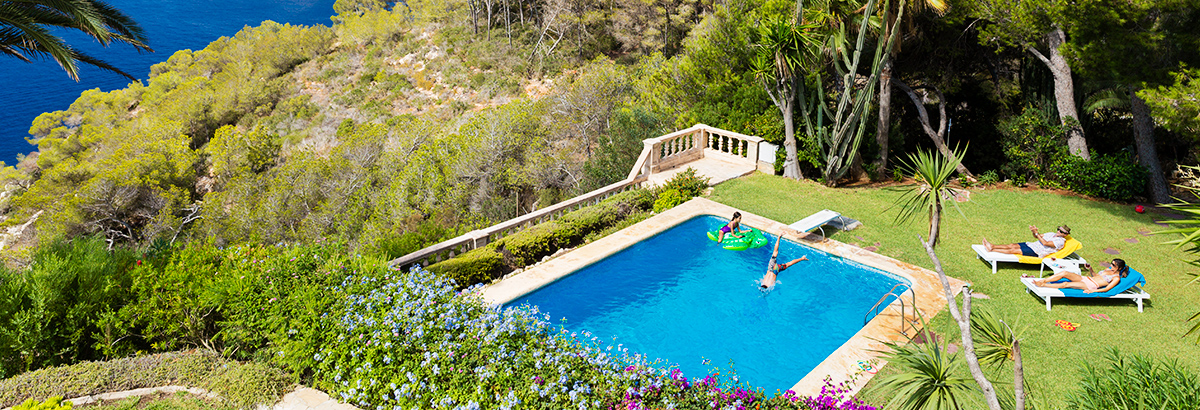 Case Vacanza E Appartamenti Con Piscina Interhome